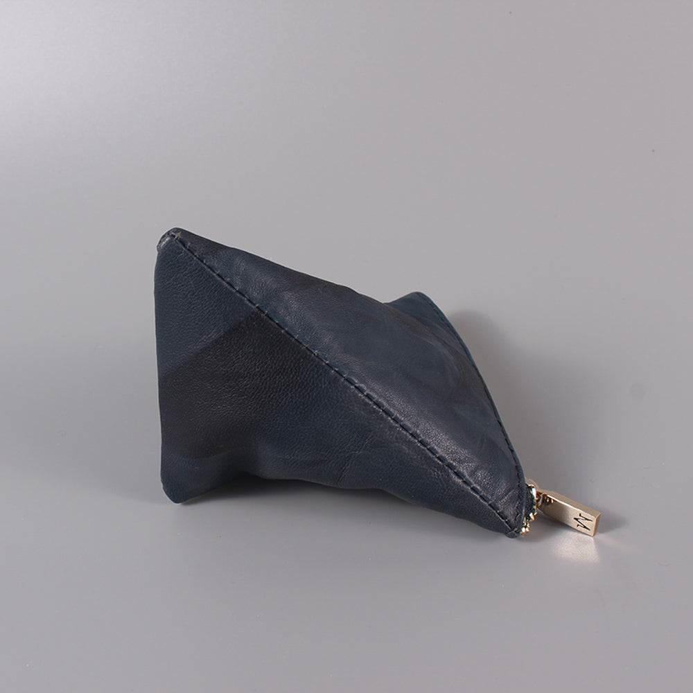 TAT_illusory mini pyramid_2290_blueberry_slide with metal zipper puller