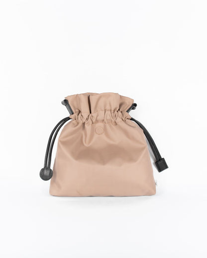 minimal workwear style  work pocket in khaki nylon front\