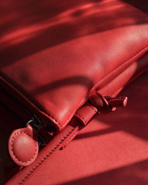 Crimson・Cow Leather Double Zip Crossbody・Normcore・TAT