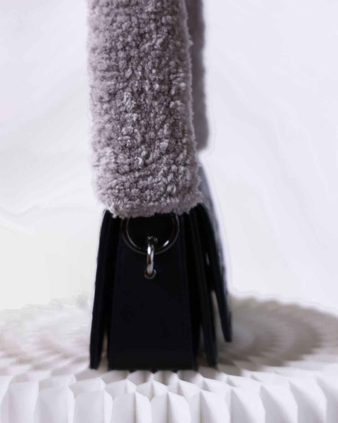 The Fluffy Handle・TAT x gttt Tufting
