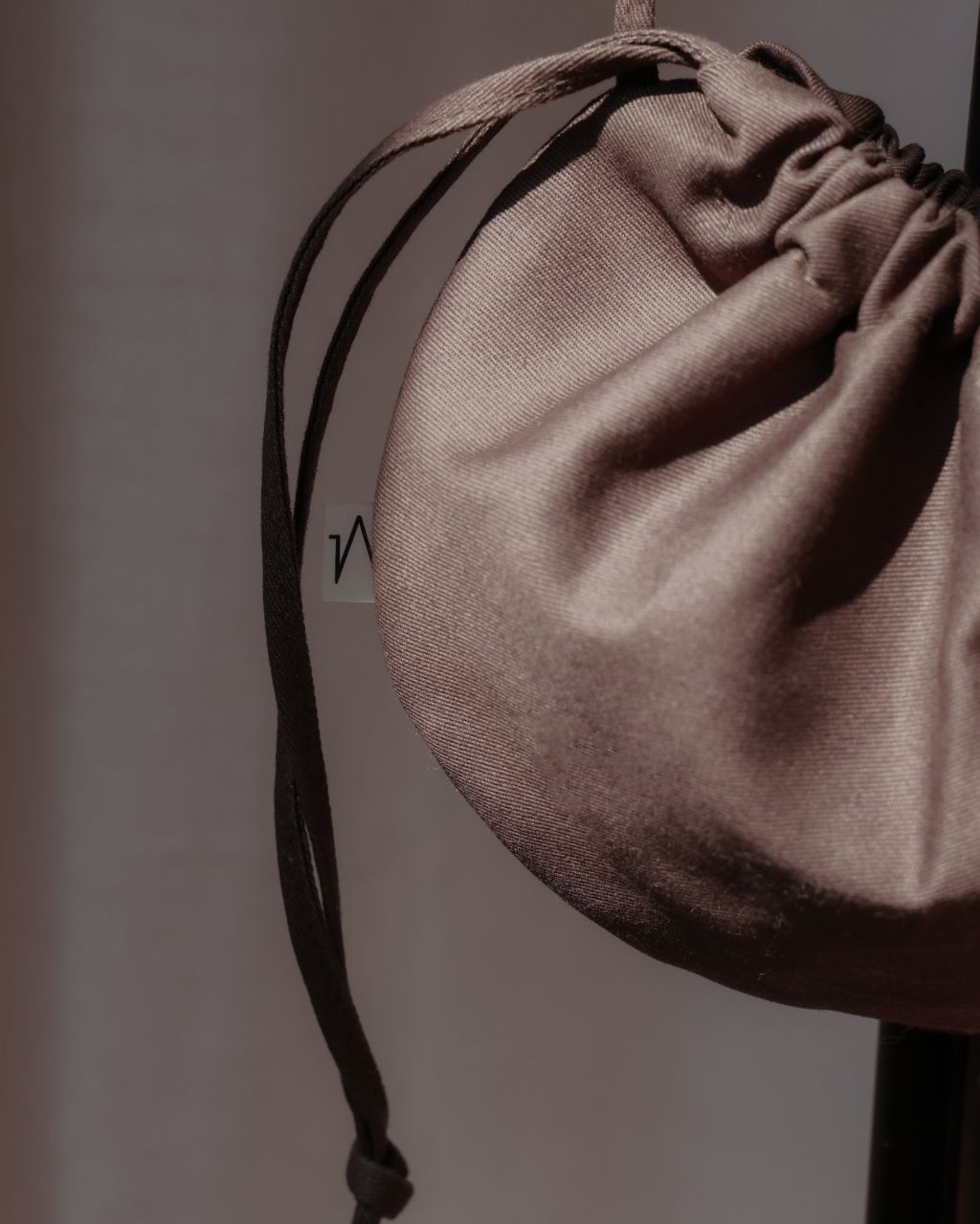 BAO Mini Drawstring Crossbody in Cotton・Unisex