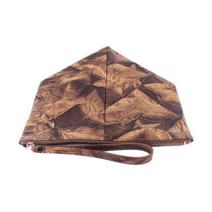 TAT_illusory_clutch_14602_wood-flat top view with handle