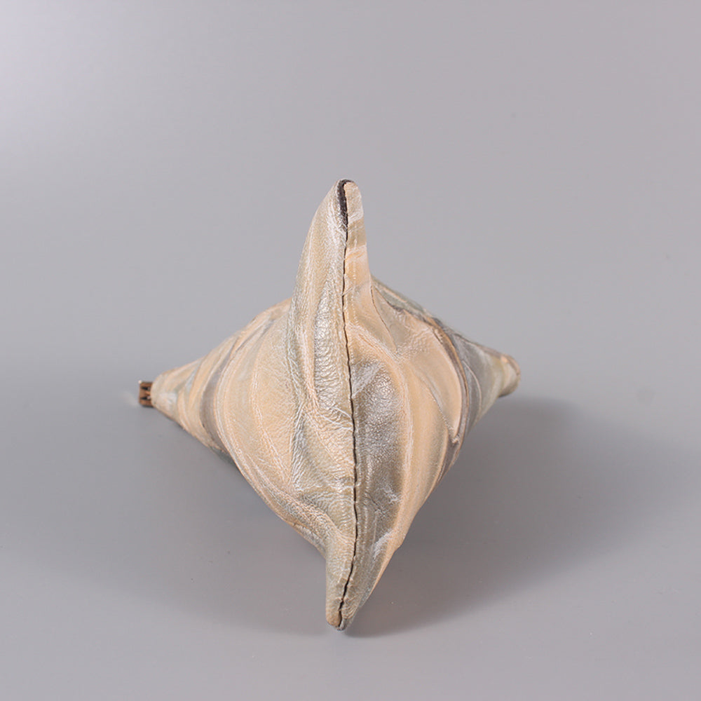TAT_illusory mini pyramid_2290_nude_bottom