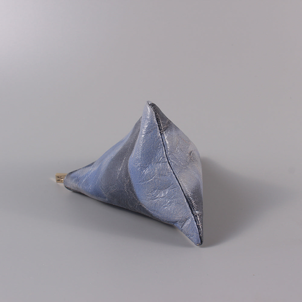TAT_illusory mini pyramid_2290_sliverblue_bottom