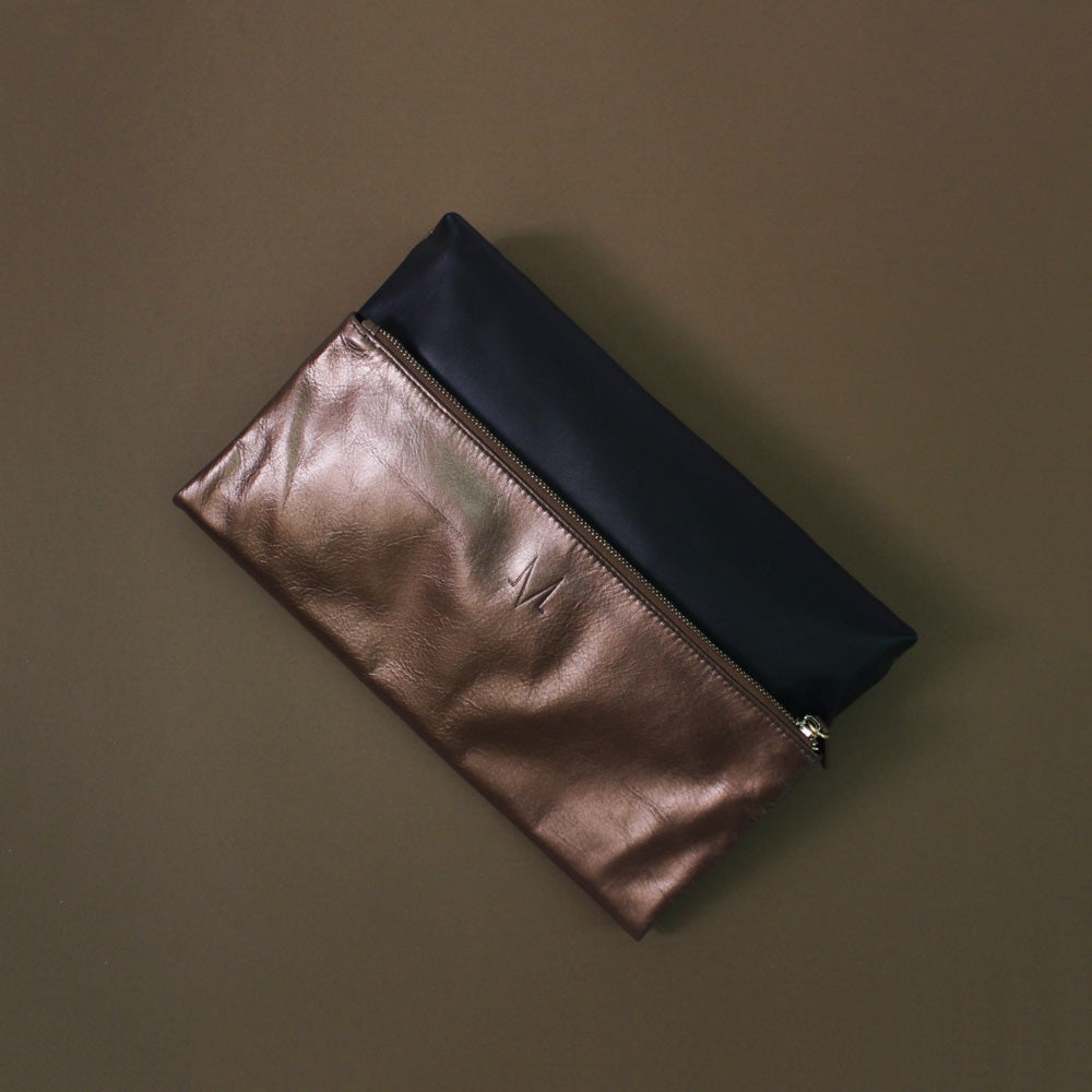 TAT_normcore_2tone_clutch_14582_bronze bk top