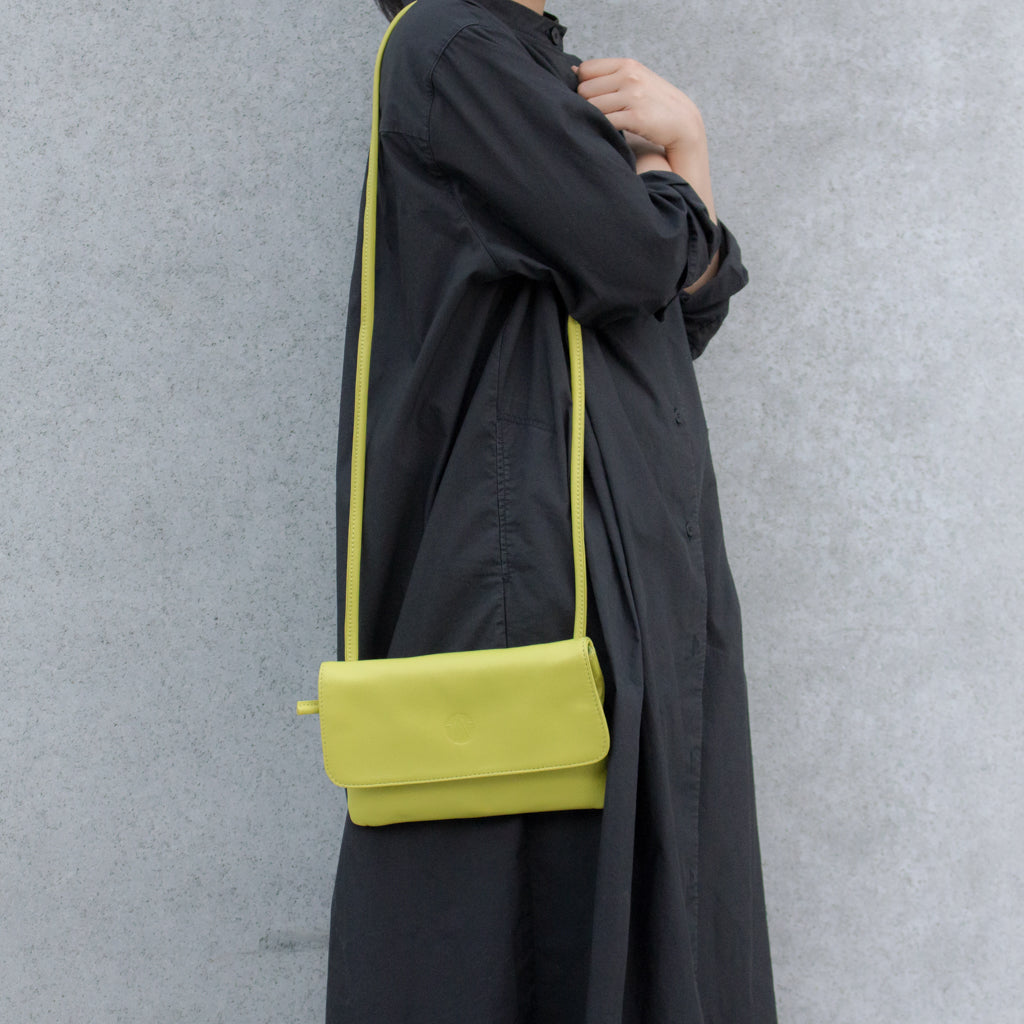 tat_flap crossbody_14633 in green leather