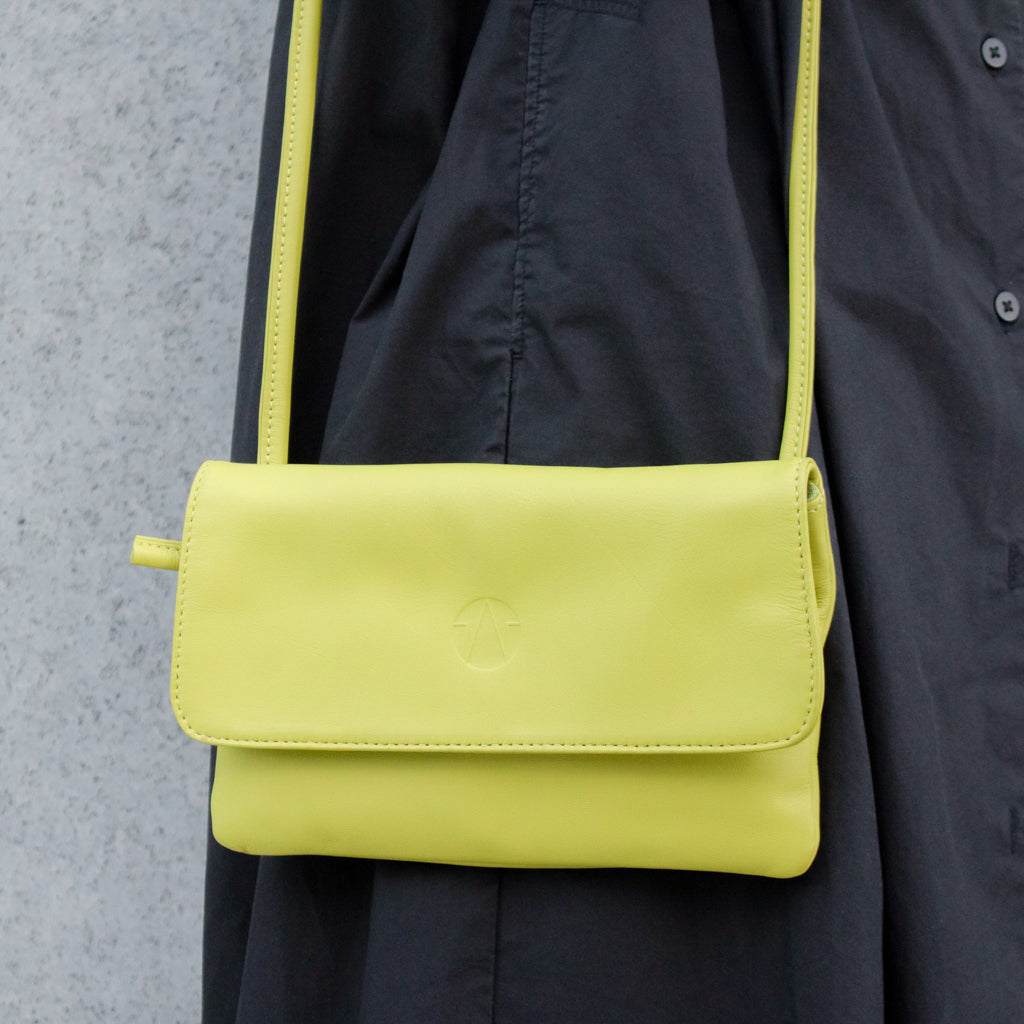 tat_flap crossbody bag_14633 in green