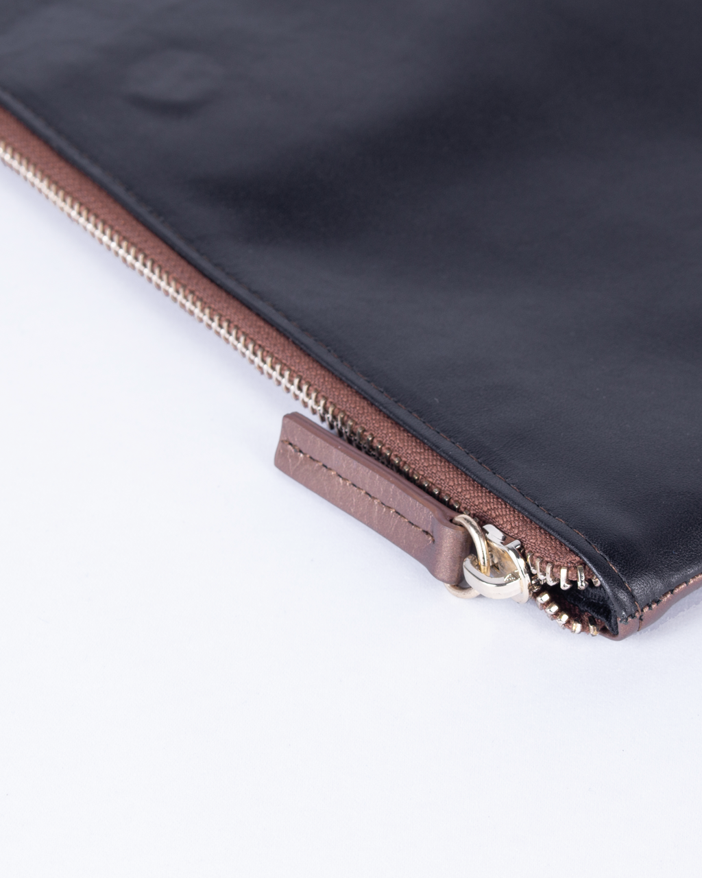 Unisex Clutch in Bronze| TAT
