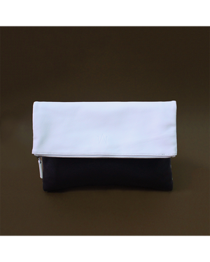 TAT_normcore_14582_twotone unisex clutch_bw front view