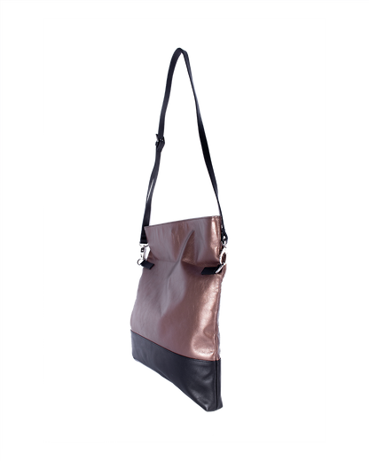TAT_normcore_14583_twotone crossbody tote__ bronze_soft look 