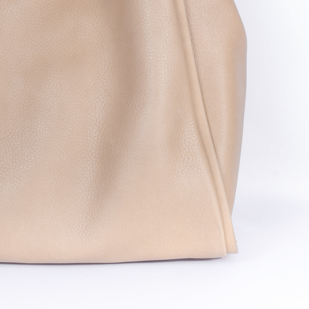 TAT_tote_191003_beige-bottom