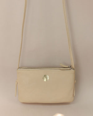 Sand・Minimal Zip Crossbody Bag・Unique Edition・Normcore