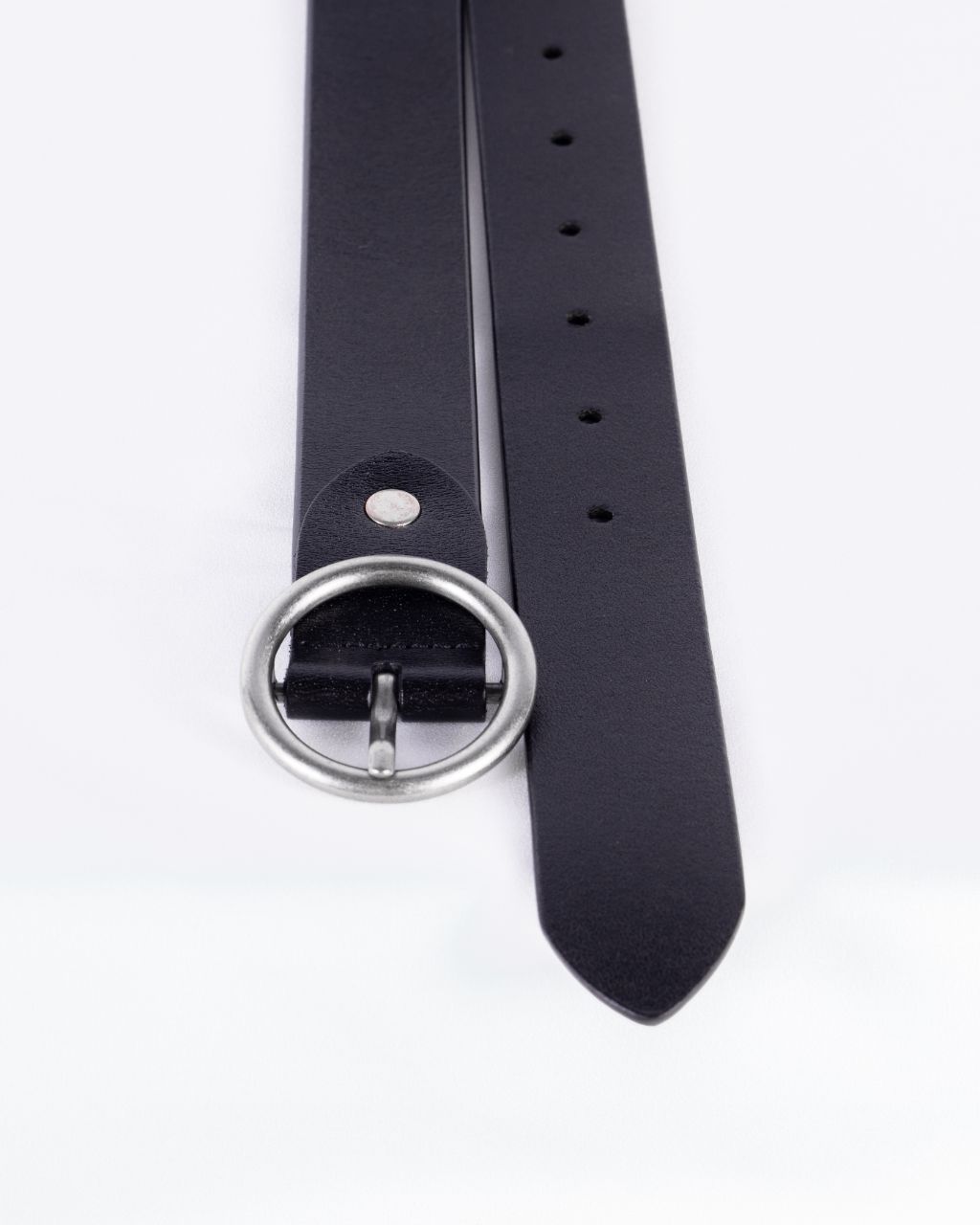silver circle buckle belt front